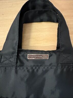 MAC Cosmetics Black Men's Toiletry Bag with Silver Logo Plate